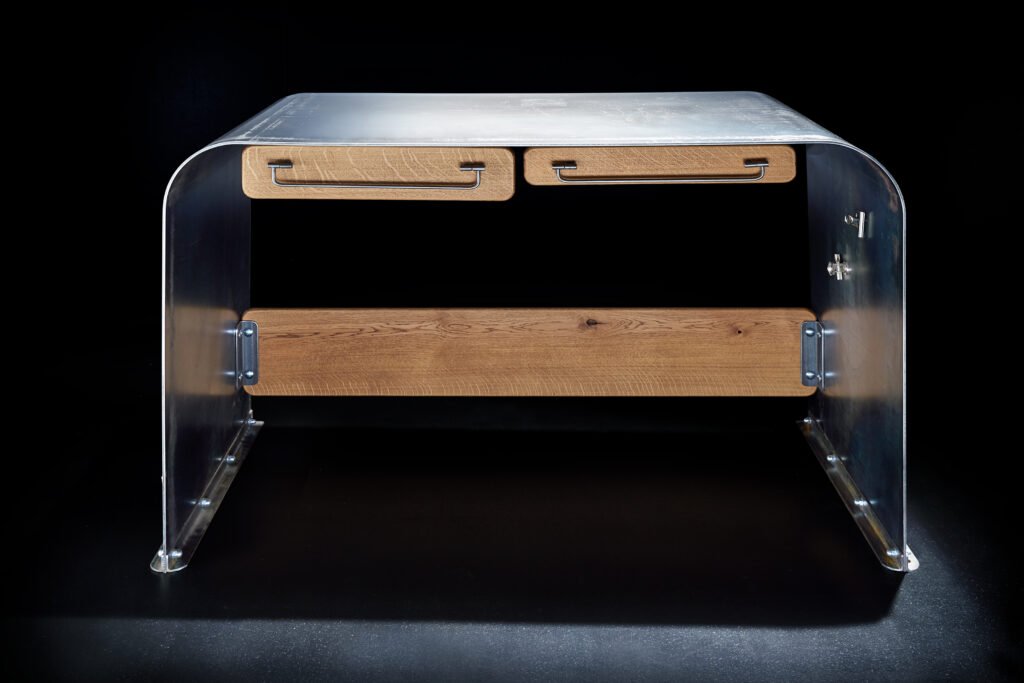 writing desk BACK AGAIN