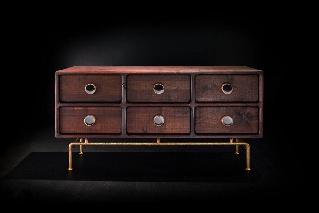 commode SECRETS
